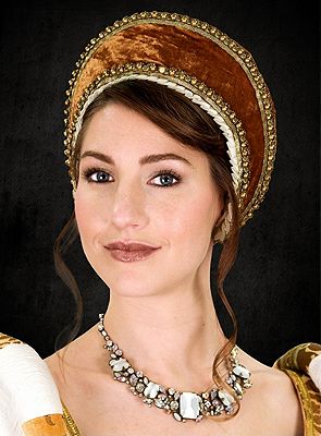 Ladies Medieval Tudor Costume And Headdress Size 6 - 8 Image